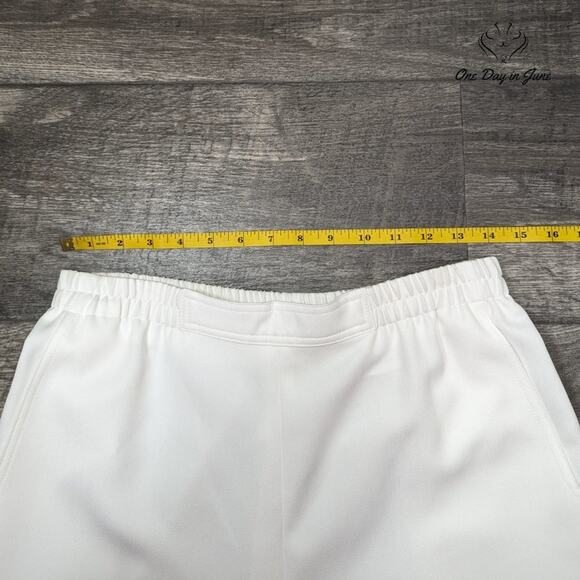 Draper's & Damon's Pull On Straight Leg Pants Size 6 - Picture 3 of 6